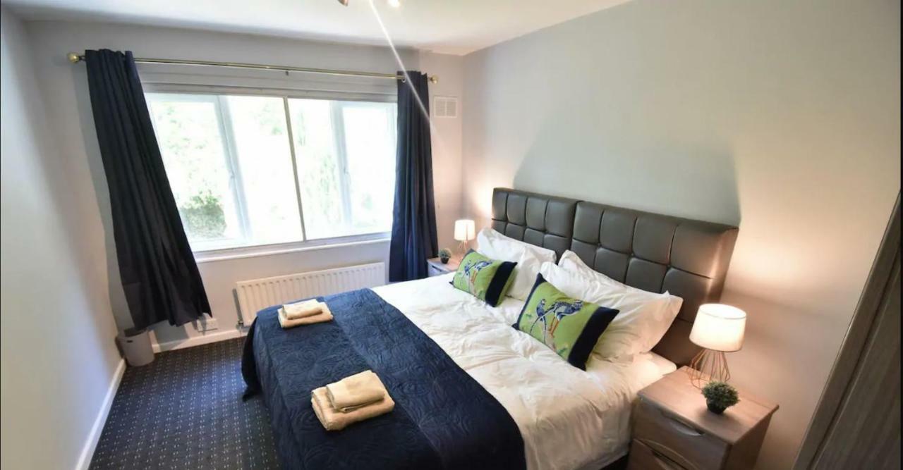 3-Bedroom Comfy Home In Σόλιχαλ Εξωτερικό φωτογραφία